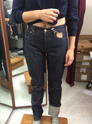 Shorten Jeans Fitting