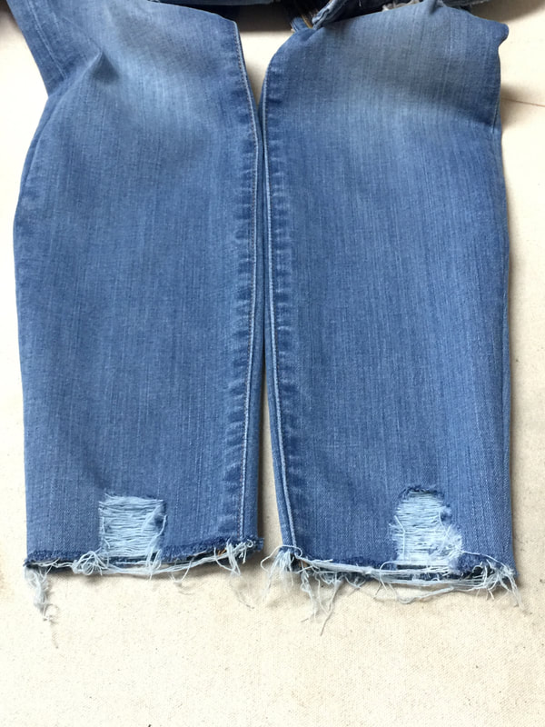 Distressed Jeans Hem